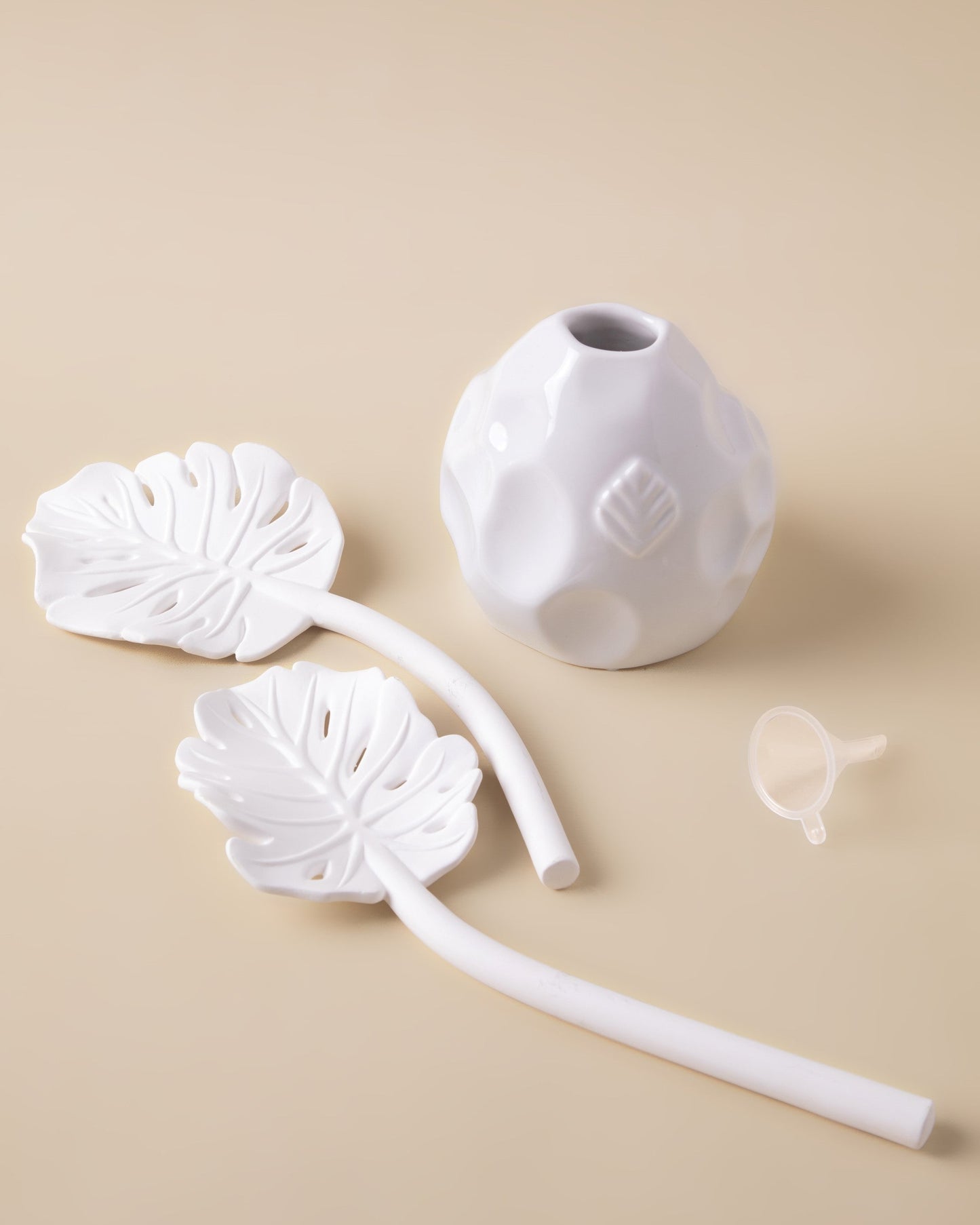 Diffuser Folha Costela de Adao White