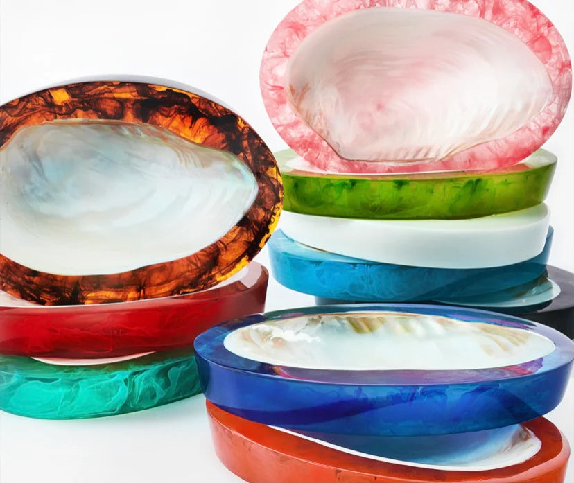 Round Shell Caviar Dish- Pearl
