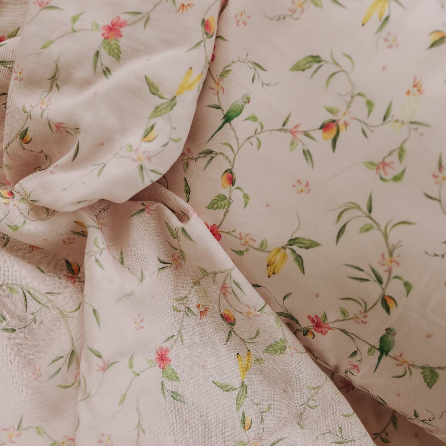 Dreaming of Paradise Swaddle - Ivory