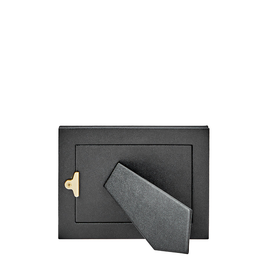 4" x 6" Studio Frame — Light Blue Pebble Grain Leather
