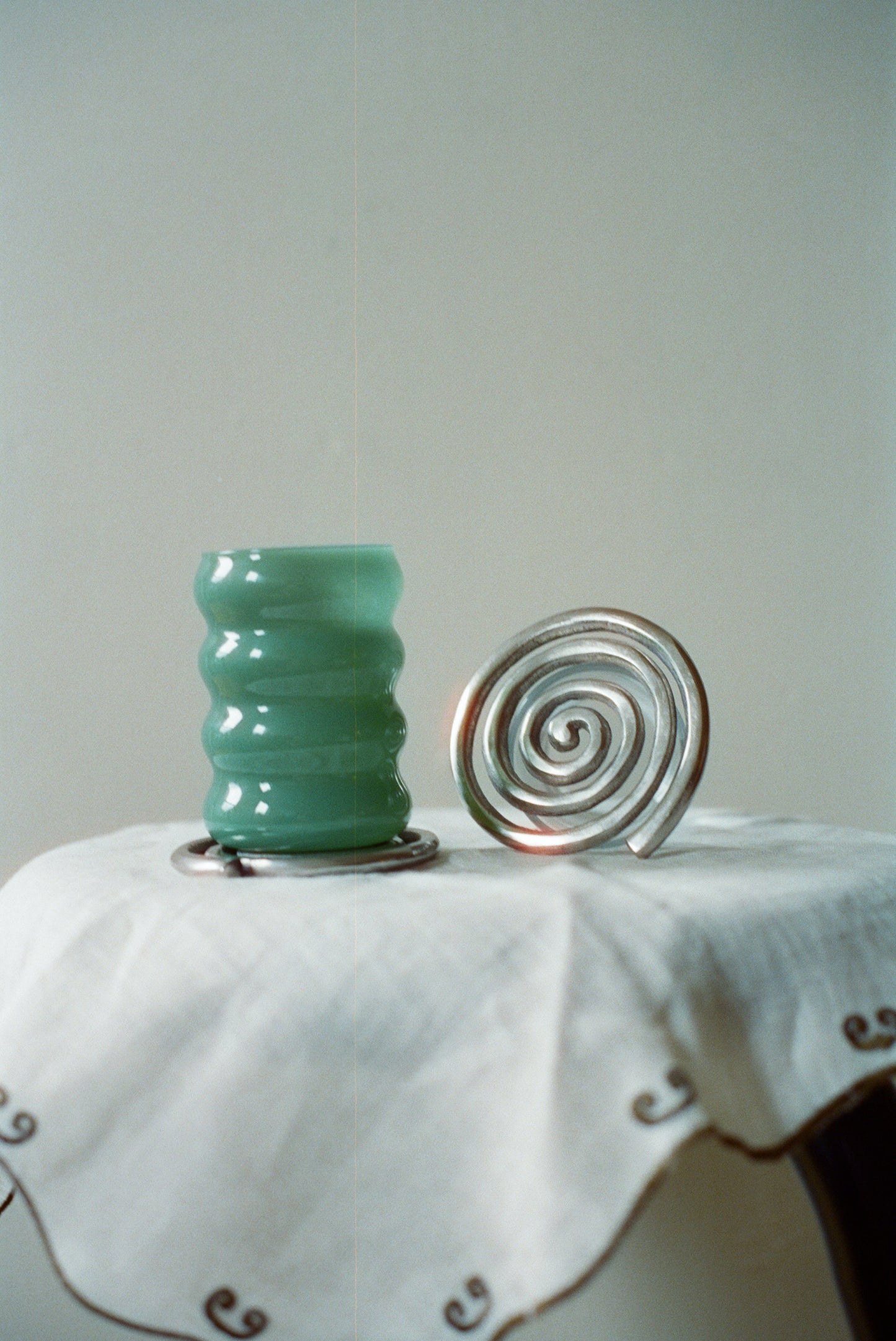Opaque Ripple Cup Set