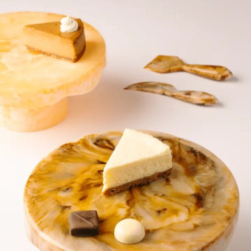 Scallop Resin Cake stand, Brown  - 9.5x4.5 Inches