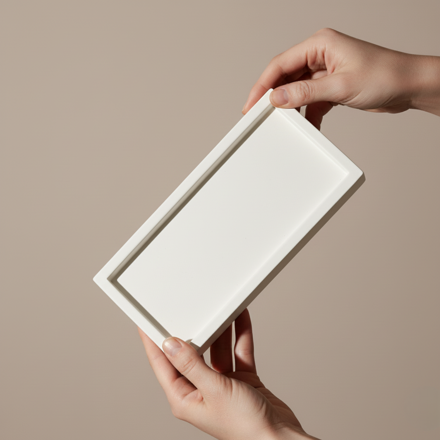 Elegant Concrete Tray with Refined Minimalist Look – Nest Series