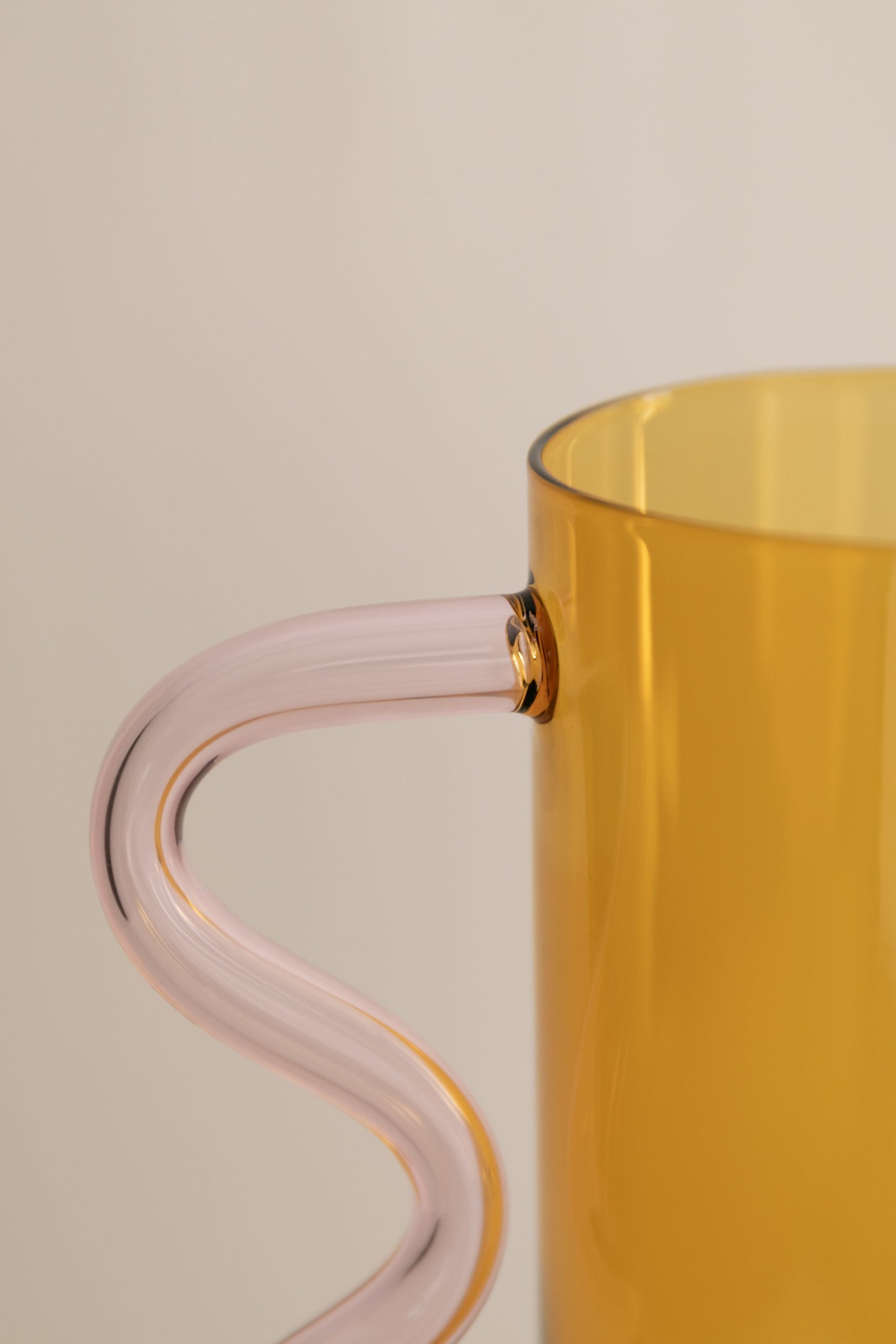 Wave Pitcher