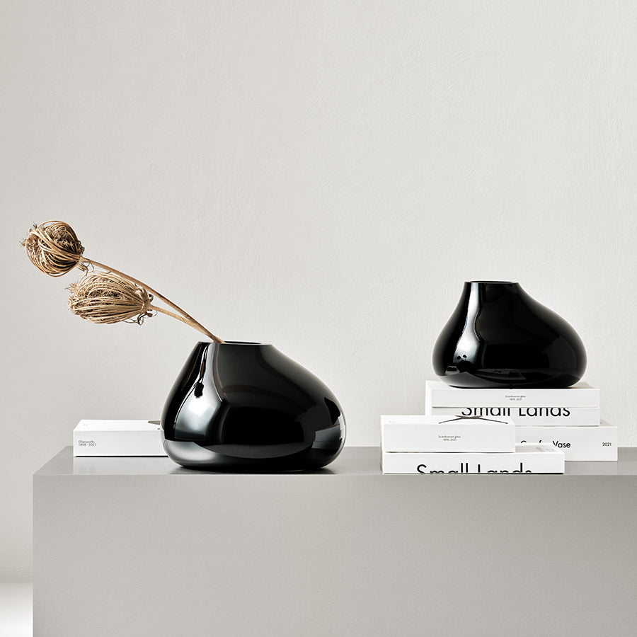 Ebon Black Vase Large