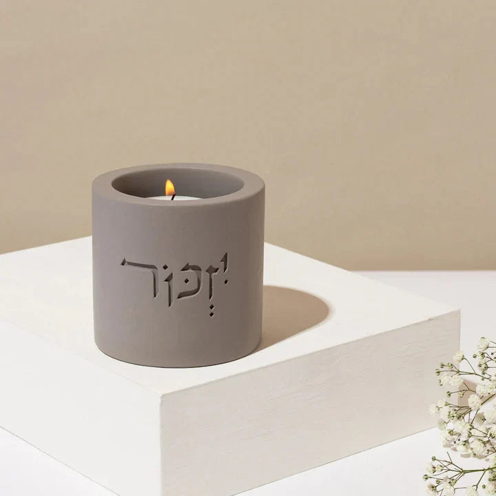Clean Yizkor Concrete Candleholder – To Remember Series