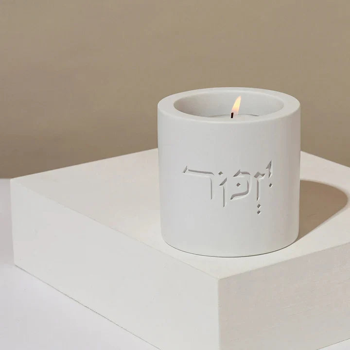 Clean Yizkor Concrete Candleholder – To Remember Series