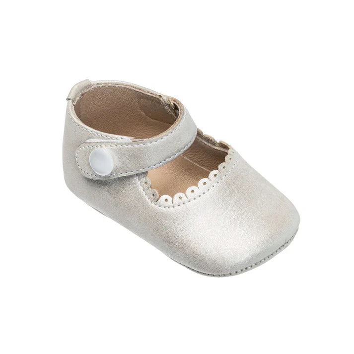 Mary Jane in Baby Talc