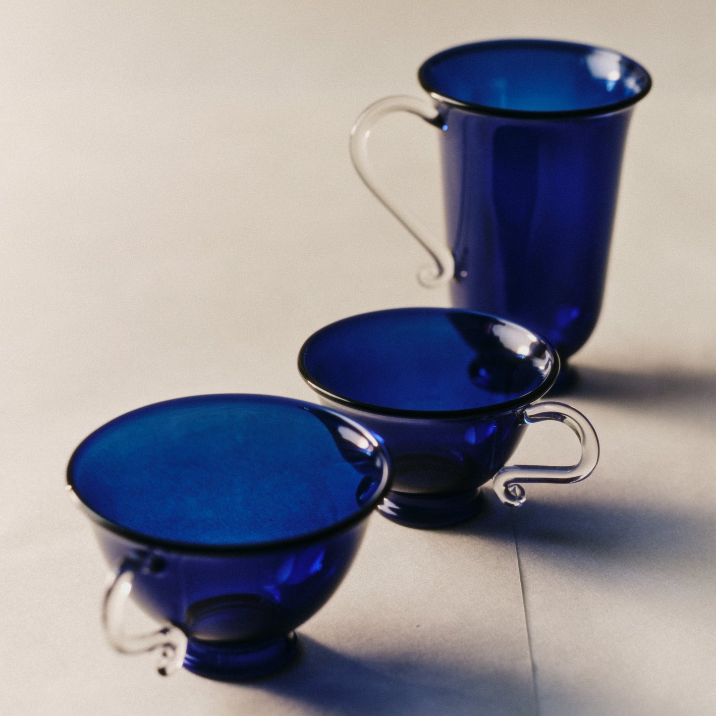 Petite Tasse Set