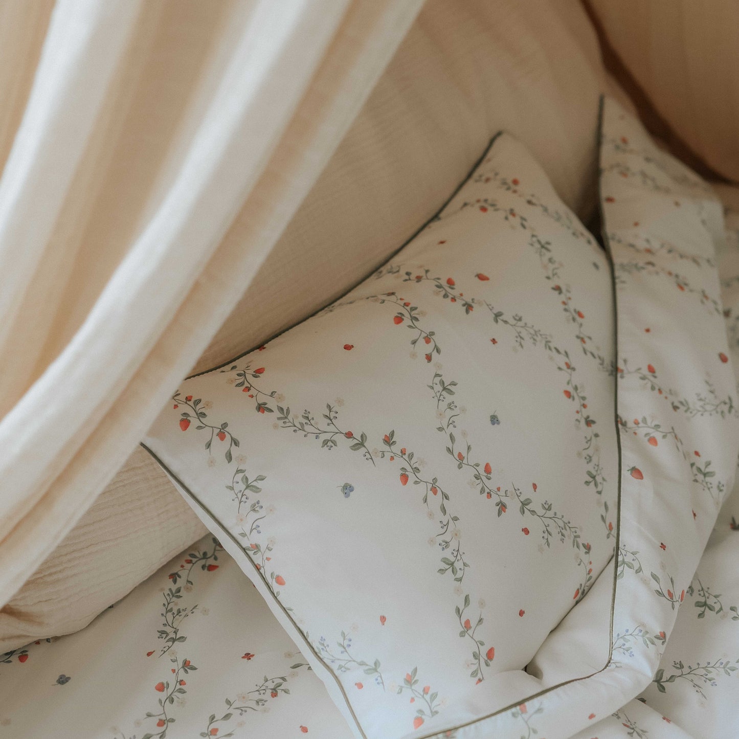 Botanical Berries Toddler Pillow - Ivory