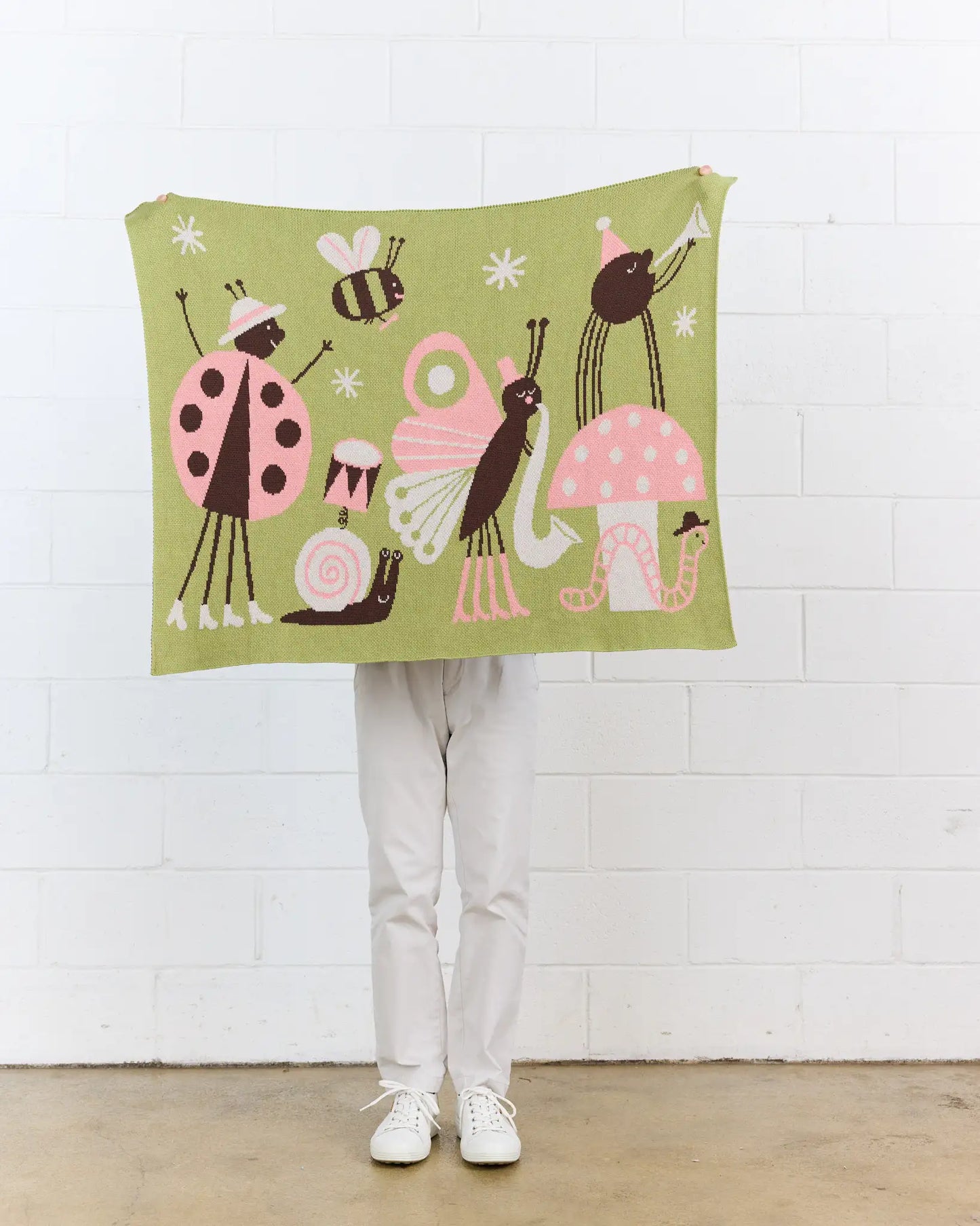 Bug Band Knit Mini Blanket
