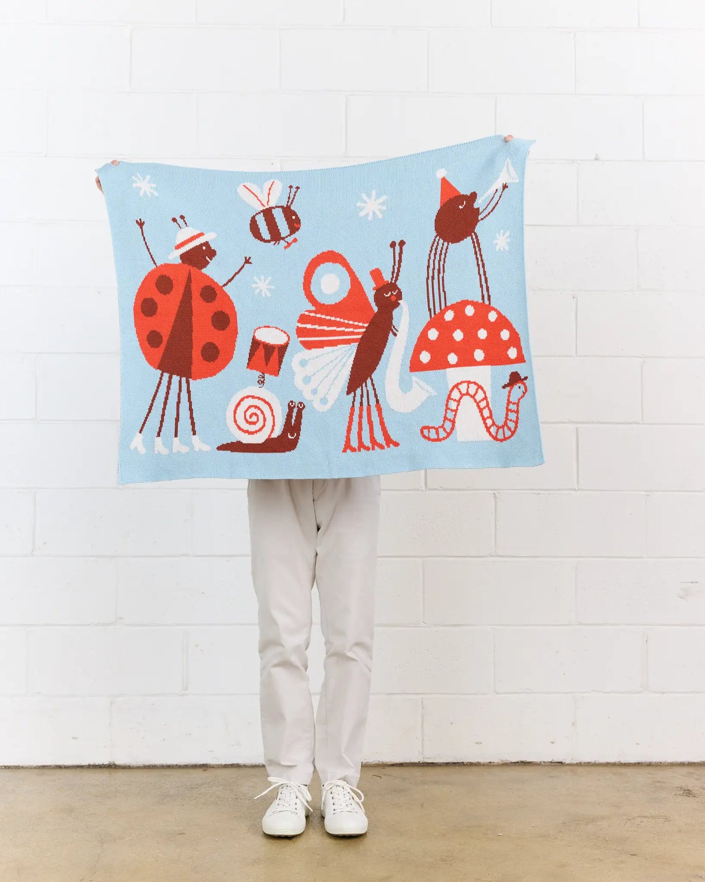 Bug Band Knit Mini Blanket