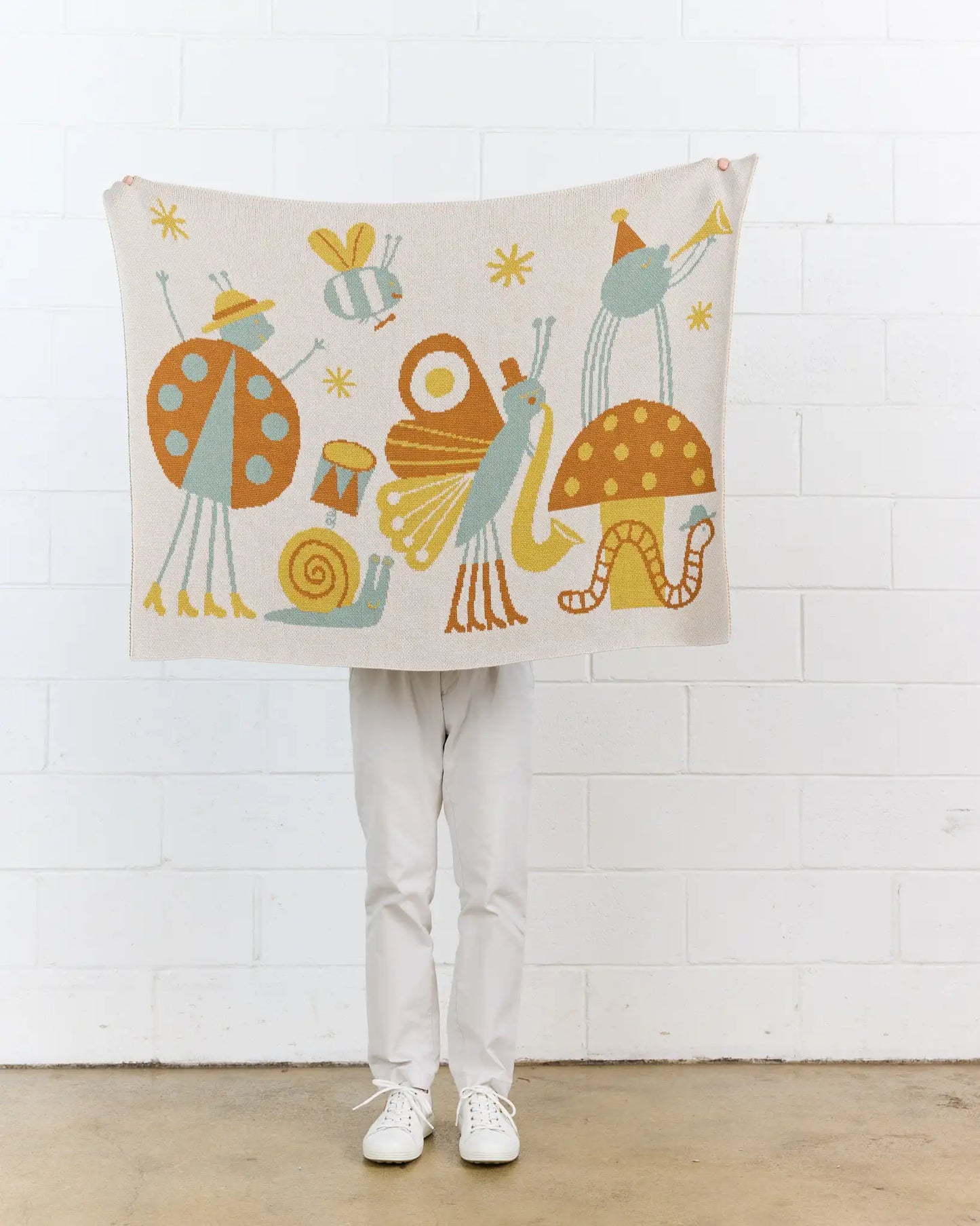Bug Band Knit Mini Blanket