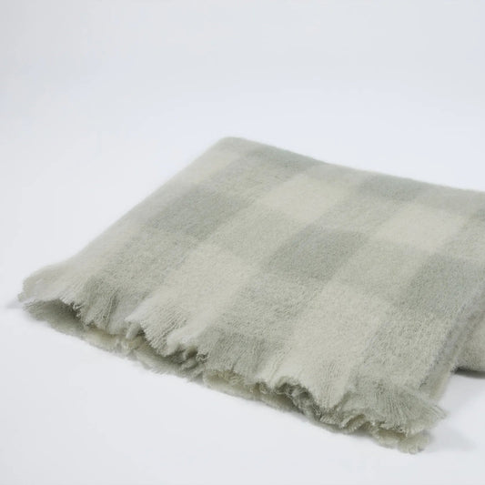 Mantas Ezcaray Cashmere Blanket- Bebe Green