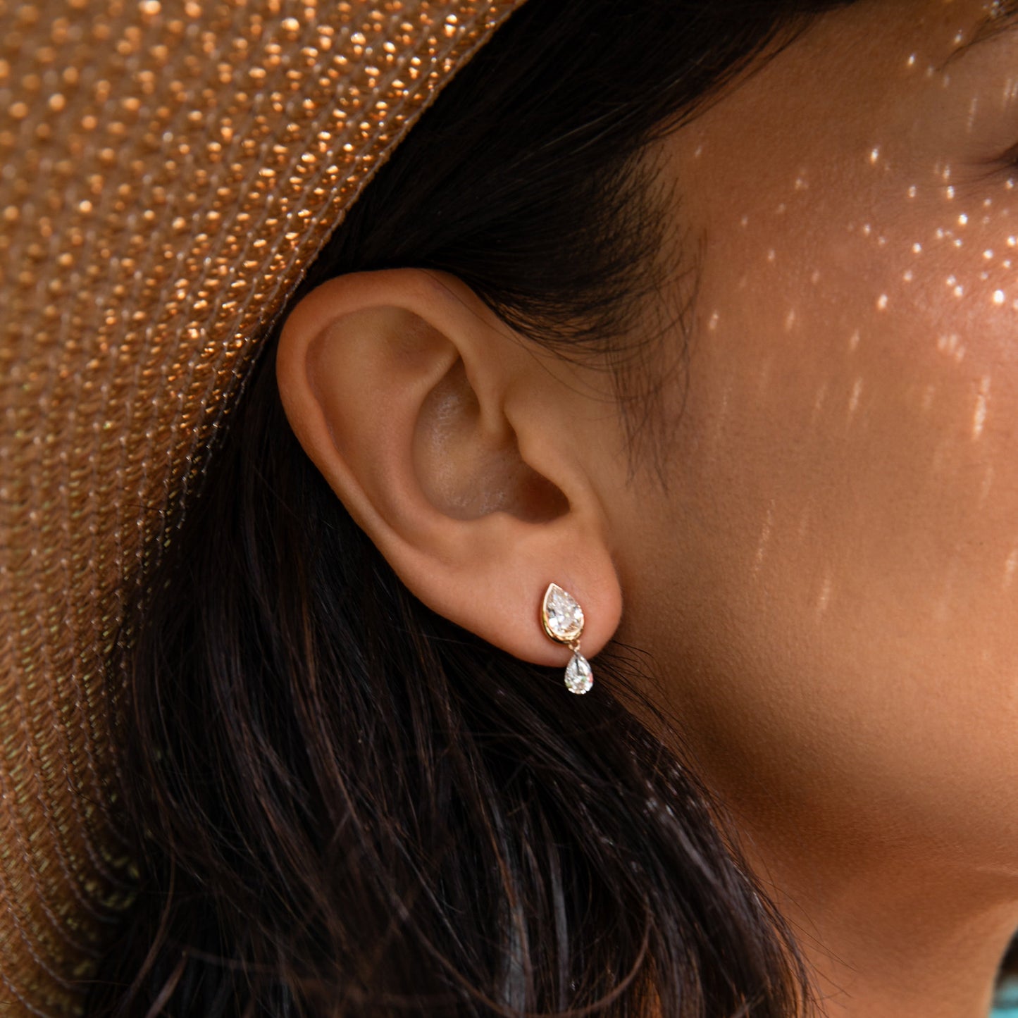 Droplet Stud with Dangling Pierced Diamond Pear
