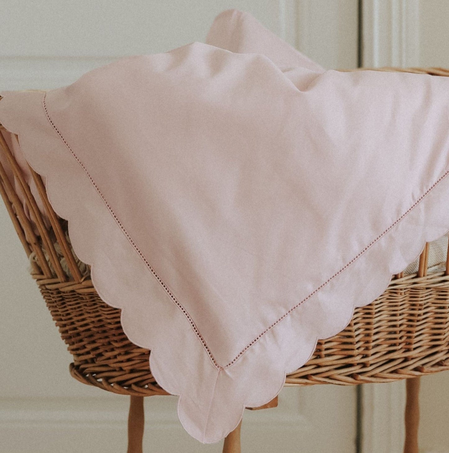 Scalloped Starlight Baby Duvet - Rose