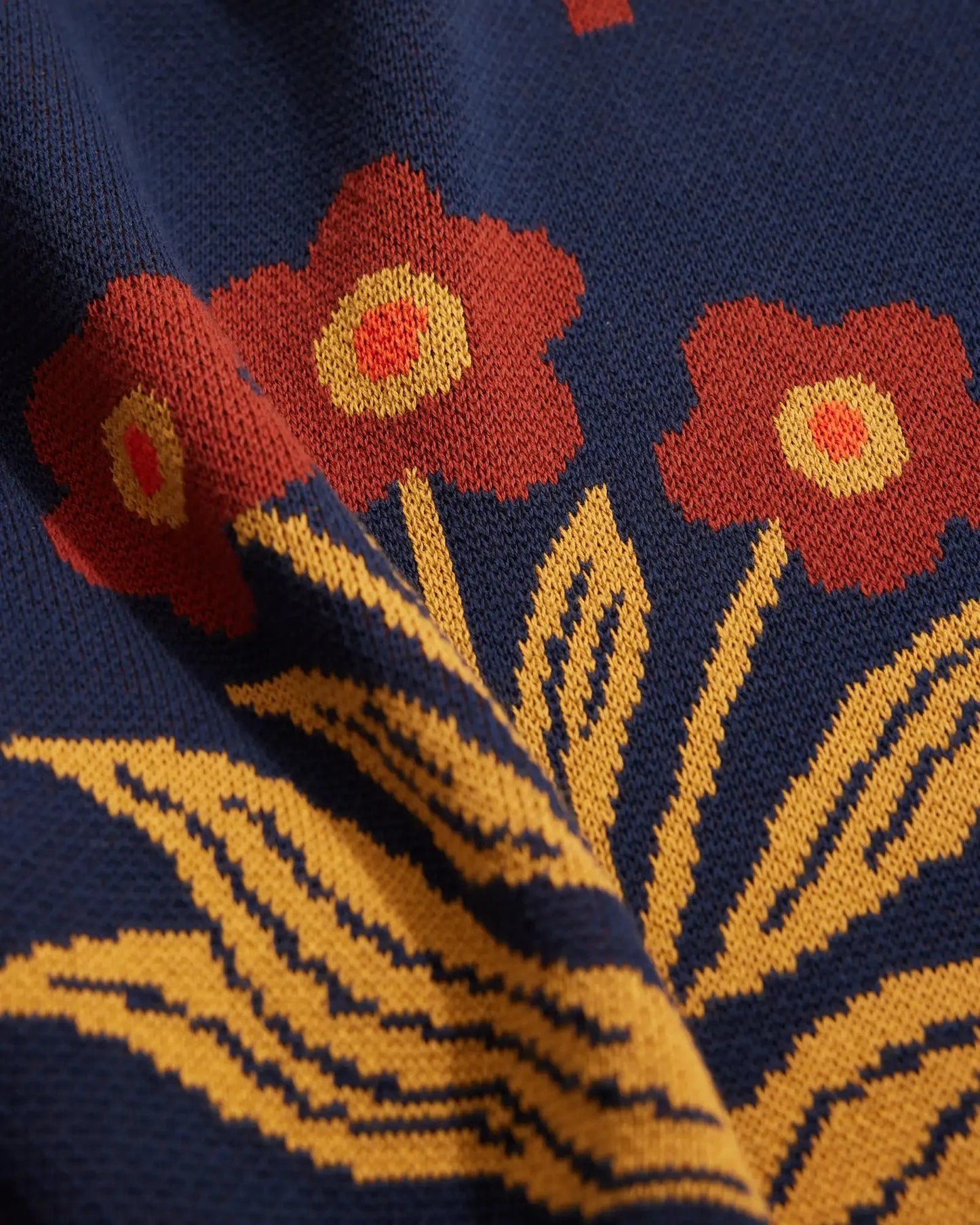 Petals Knit Blanket