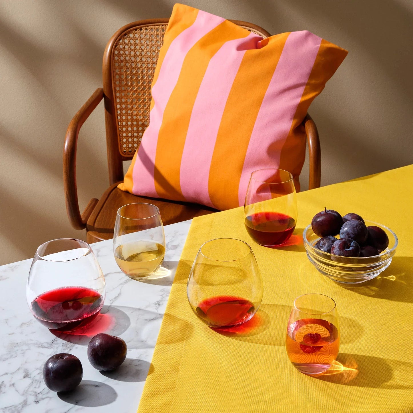 Pure Set of 4 White Wine Glasses