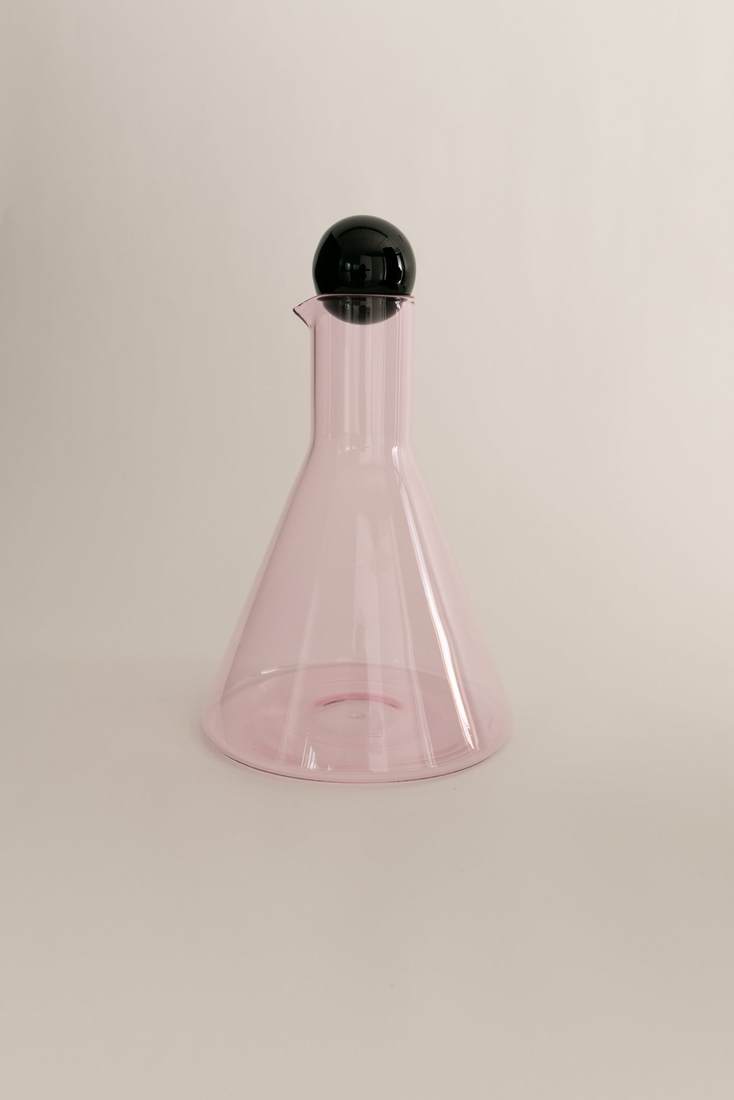 Bilboquet Carafe