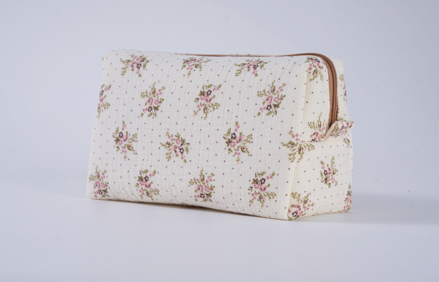 Embroidered Pouch-Baby Breath