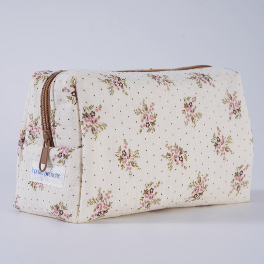 Embroidered Pouch-Baby Breath