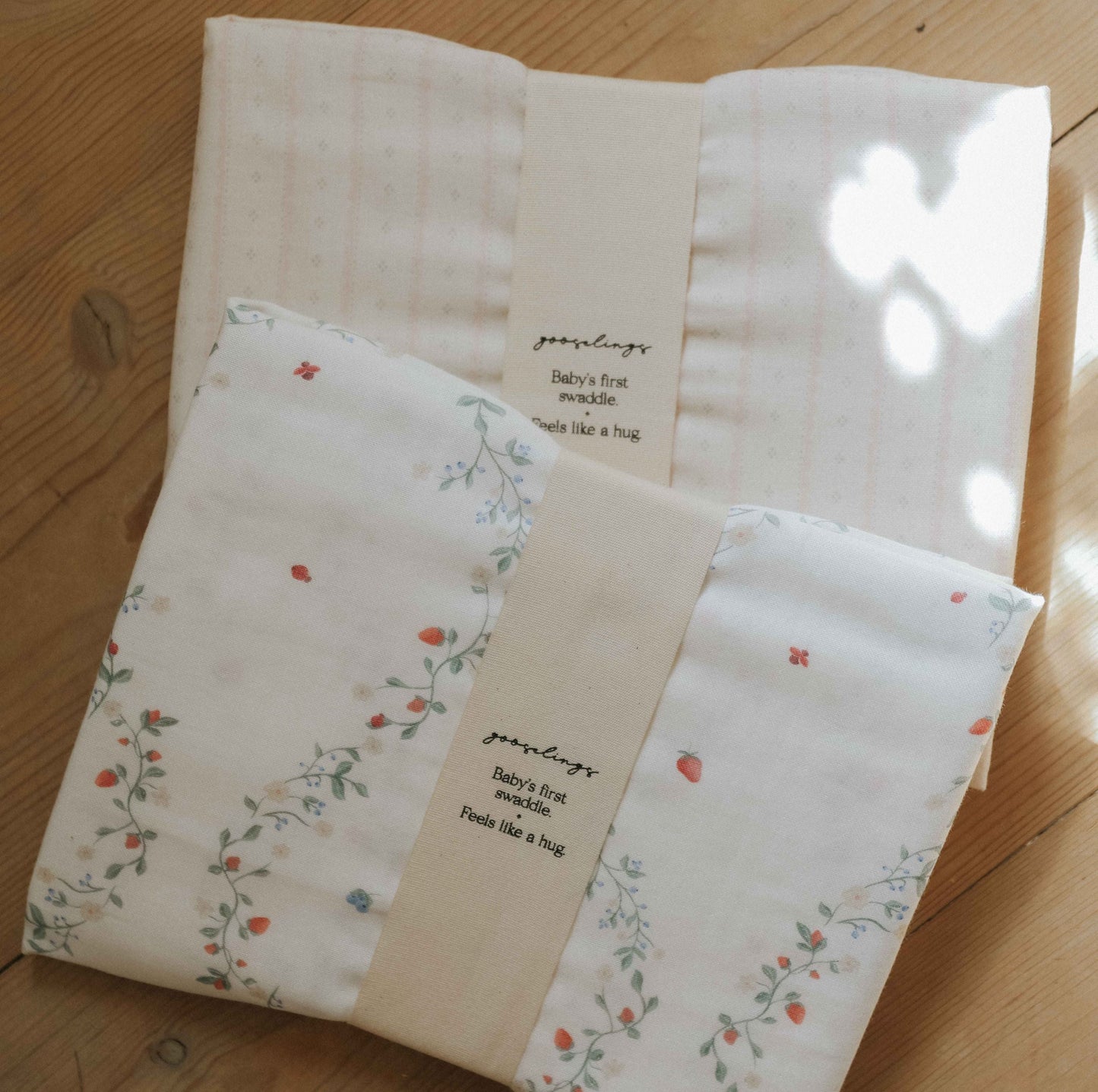 Petal Scallops Swaddle - Pink
