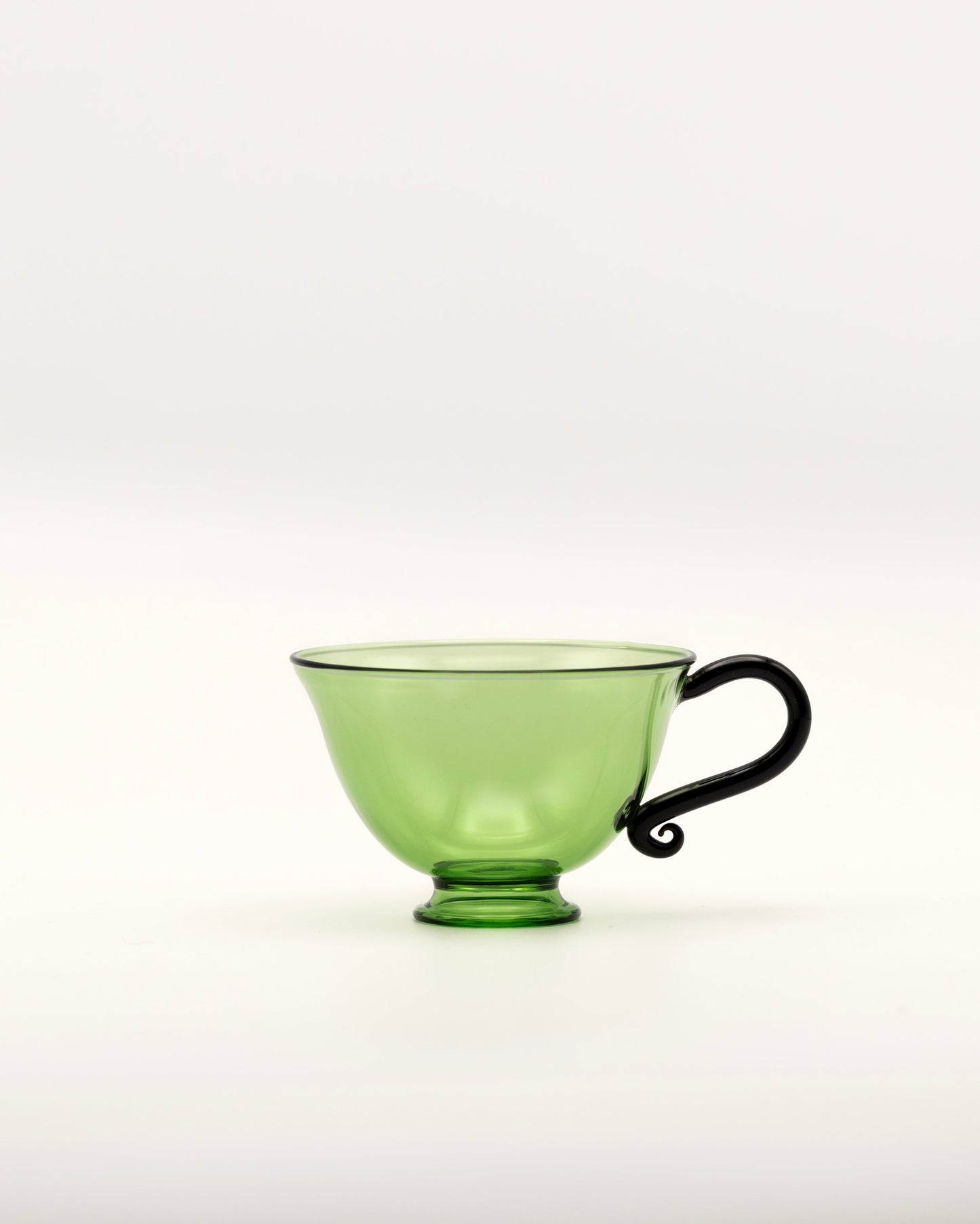 Petite Tasse Set