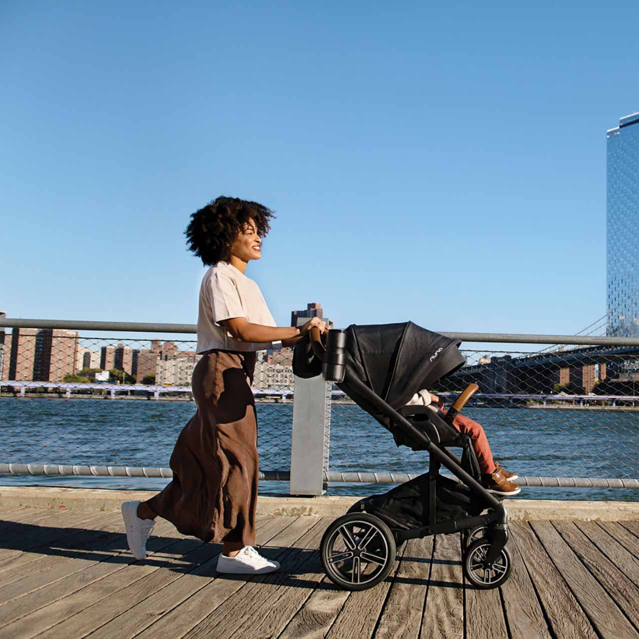 Nuna MIXX Next Stroller w/ Magnetic Buckle