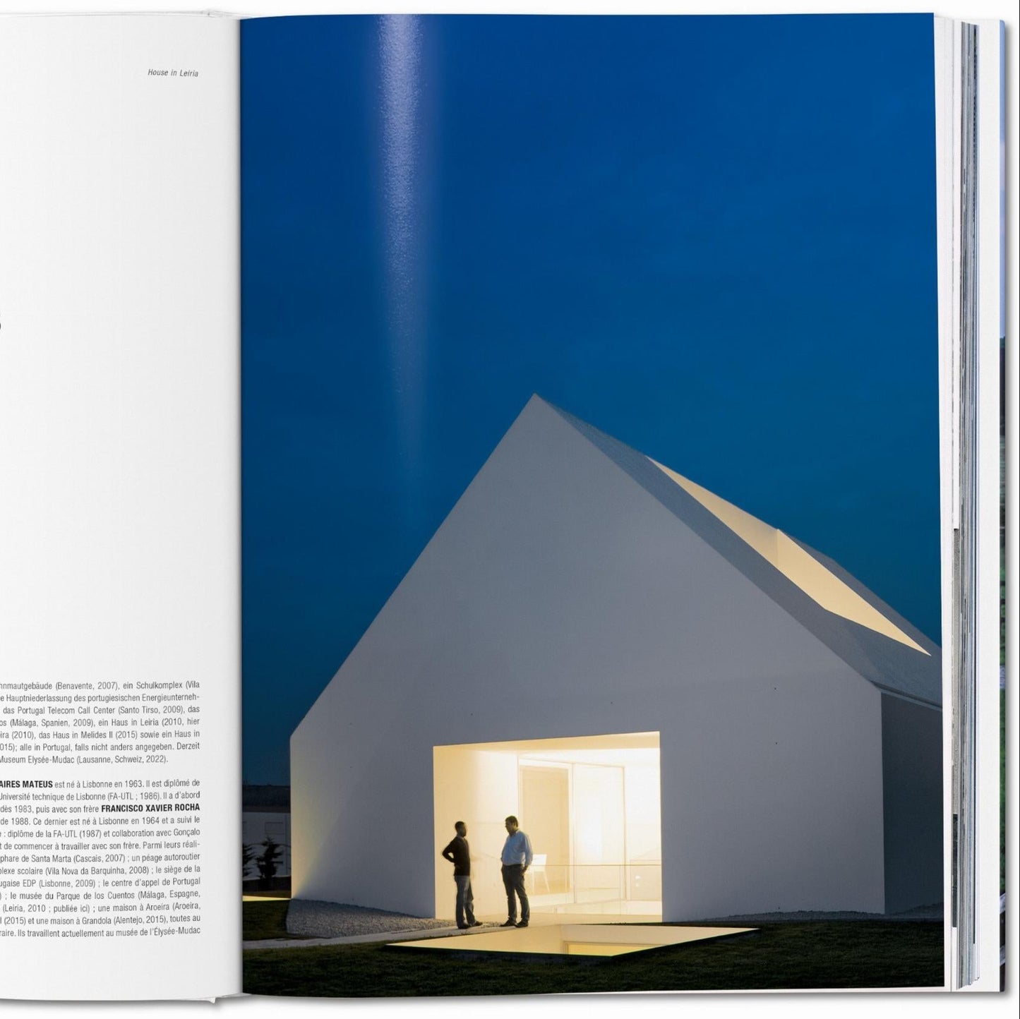 Contemporary Houses. 100 Homes Around the World (German, French, English)