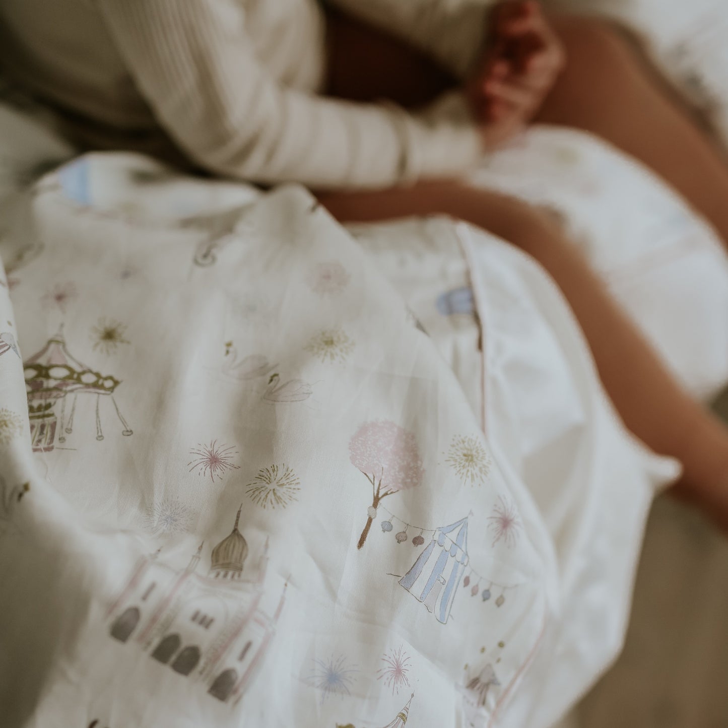 Adventures in Wonderland Baby Duvet - Rose