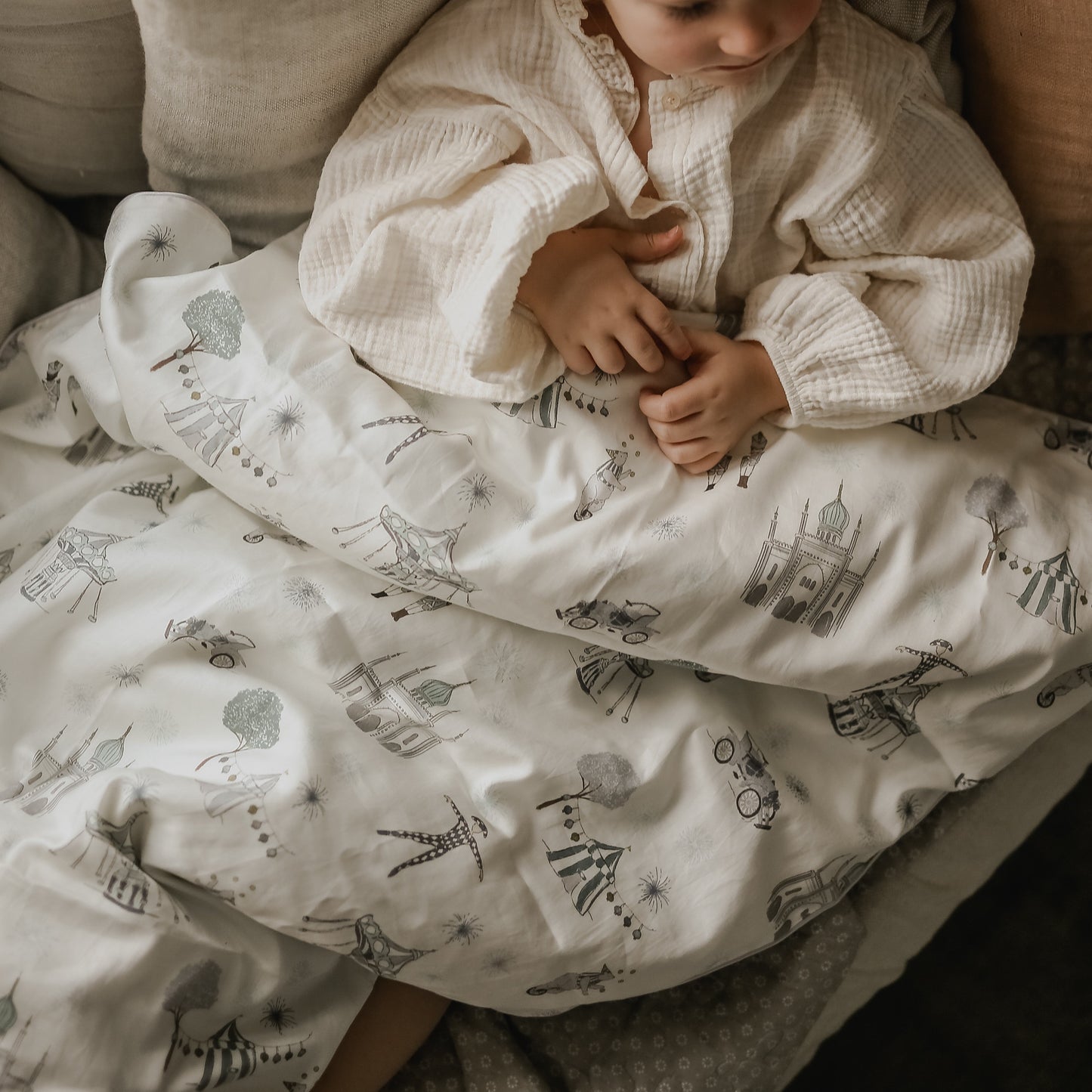 Adventures in Wonderland Baby Duvet - Aqua