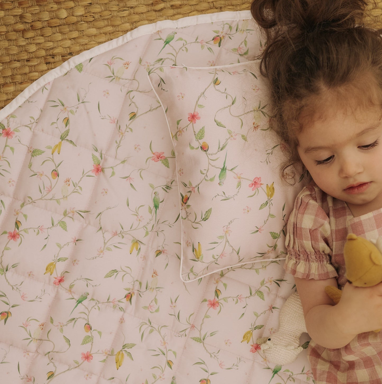 Dreaming of Paradise Play Mat - Ivory