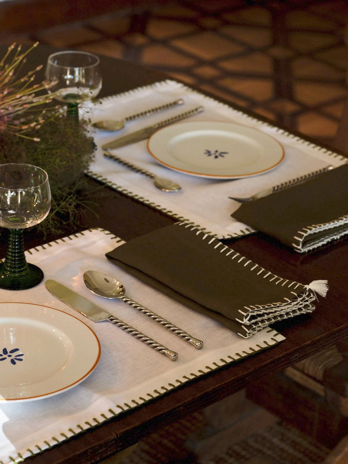 Linen Placemat with Stitching- Set of 6