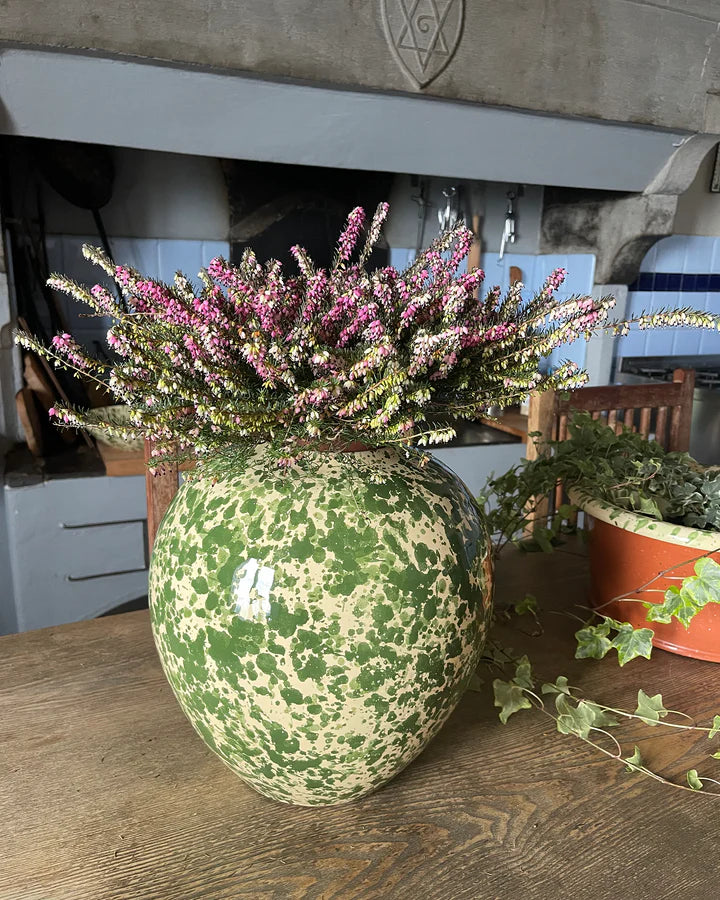 The Flower Vase Sphere